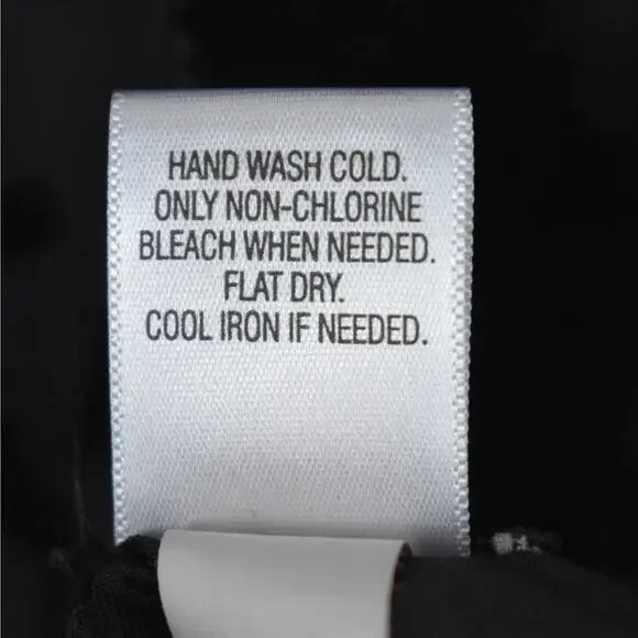 Simply Vera Wang black velvet burnout long sleeve shirt top size xlarge whimsy - Picture 9 of 10